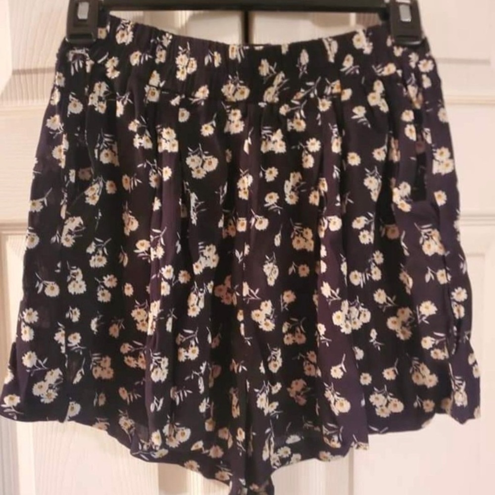NWT umgee skort new with tags